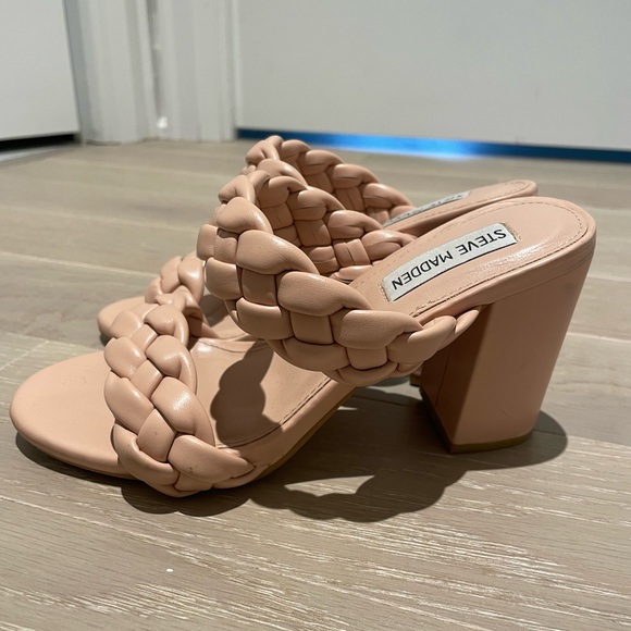 Steve Madden beige braided block heels size 7.5 - Picture 3 of 5